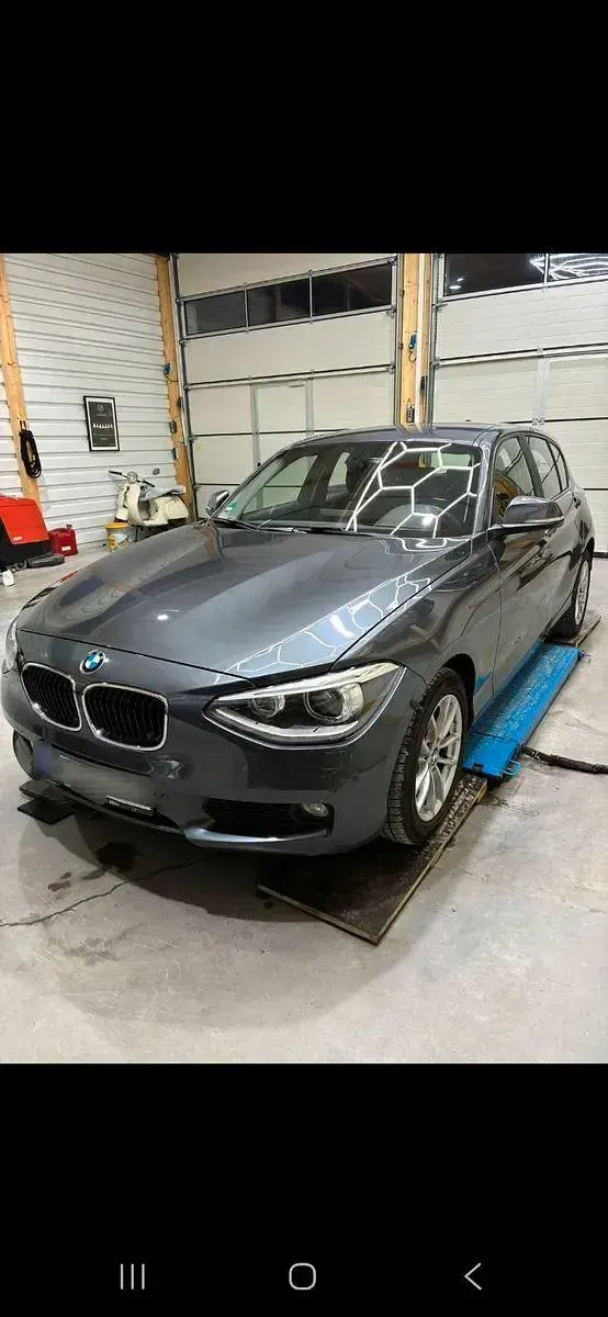 Gebraucht BMW 116 Advantage 136 PS (100 kW) 2014 Grau Kleinwagen