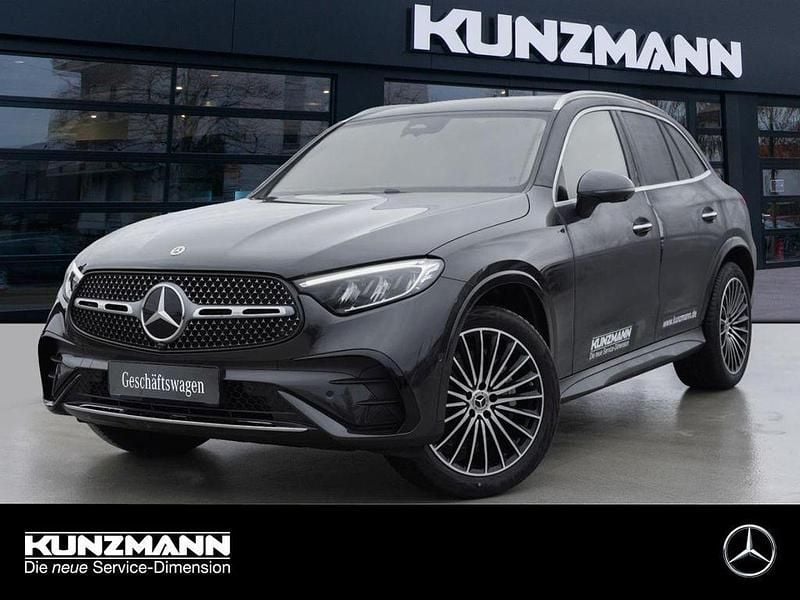 Graphitgrau metallic Gebraucht 2026 Mercedes GLC200 AMG SUV | 59.590 € (Fairer Preis) - Bild 1/4