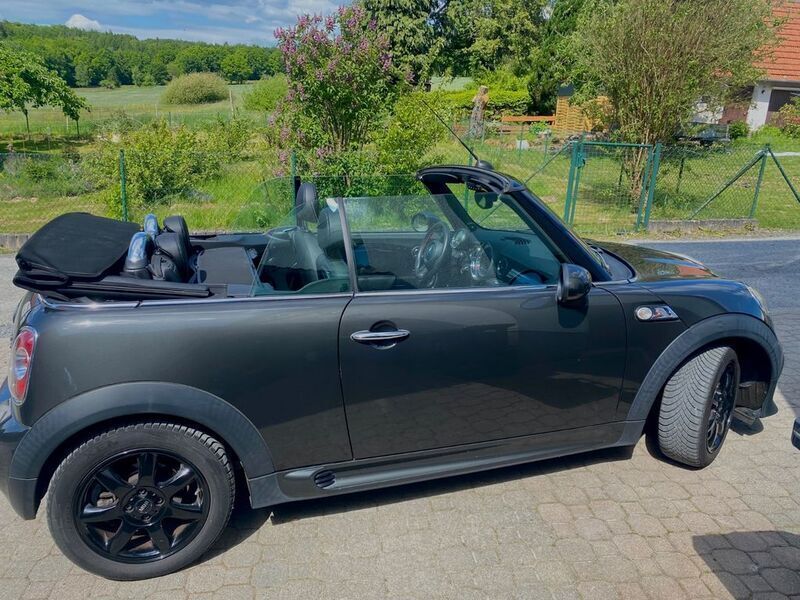 Grau Gebraucht 2015 Mini Cooper S Kleinwagen | 15.150 € - Bild 1/4