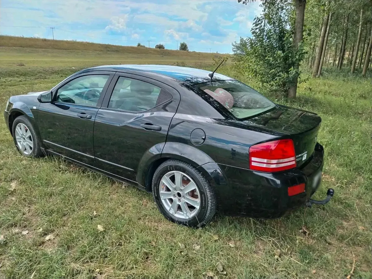 Gebraucht Dodge Avenger 140 PS (102 kW) 2007 Schwarz Limousine