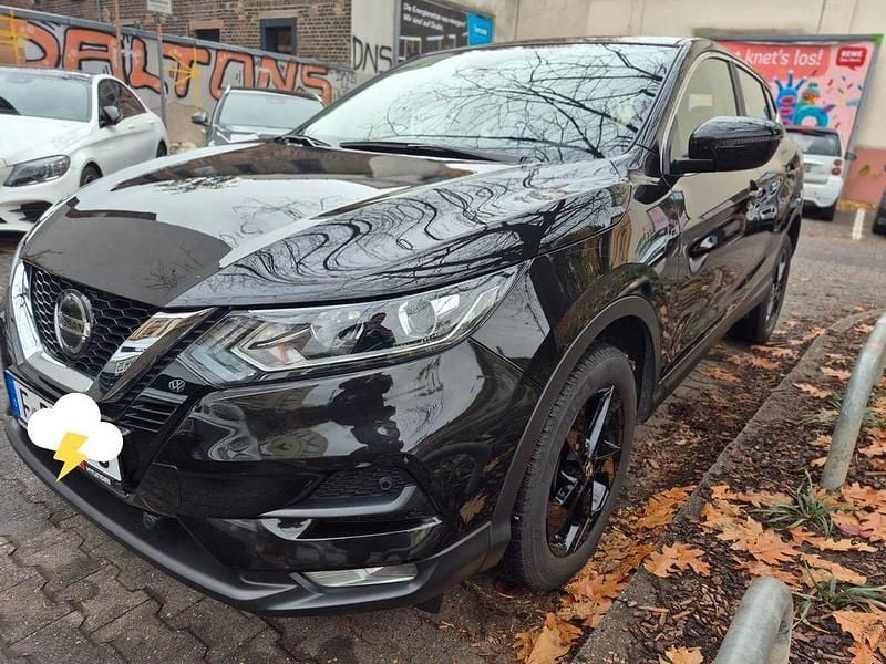 Schwarz Gebraucht 2021 Nissan Qashqai Shiro SUV | 17.500 € (Fairer Preis) - Bild 1/4