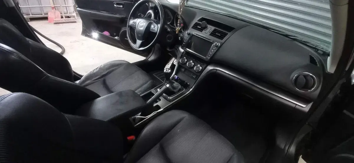 Gebraucht Mazda 6 163 PS (119 kW) 2012 Silber Kombi