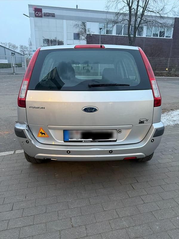 Gebraucht Ford Fusion 80 PS (58 kW) 2008 Silber Kleinwagen