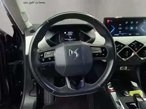 Gebraucht DS Automobiles DS3 Crossback E-Tense So Chic 100 kW (136 PS) 2021 Schwarz perla nera / typ aussenverkleidung metalliclackierung SUV