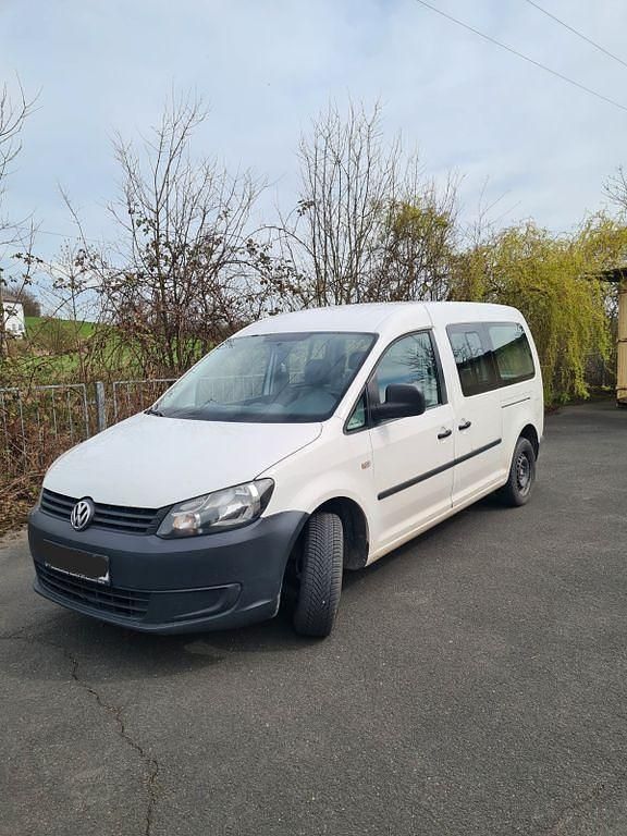 Weiß Gebraucht 2012 VW Caddy Maxi Van / Kleinbus | 6.800 € (Etwas zu teuer) - Bild 1/4