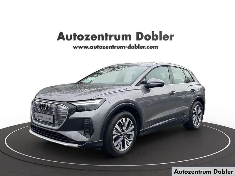 Gebraucht Audi Q4 e-tron Advanced 150 kW (204 PS) 2022 Grau SUV