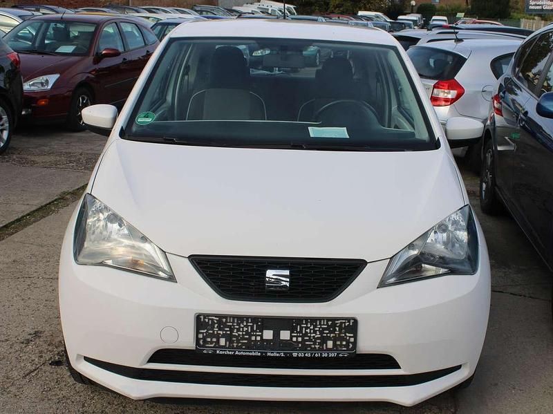 Gebraucht Seat Mii Chic 60 PS (44 kW) 2018 "candy" weiss Kleinwagen