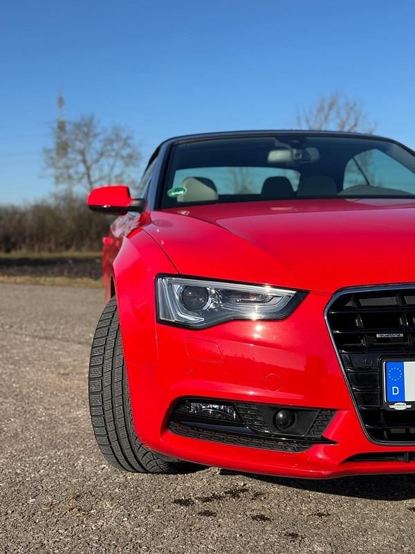 Gebraucht Audi A5 Cabriolet 272 PS (200 kW) 2013 Rot Cabrio