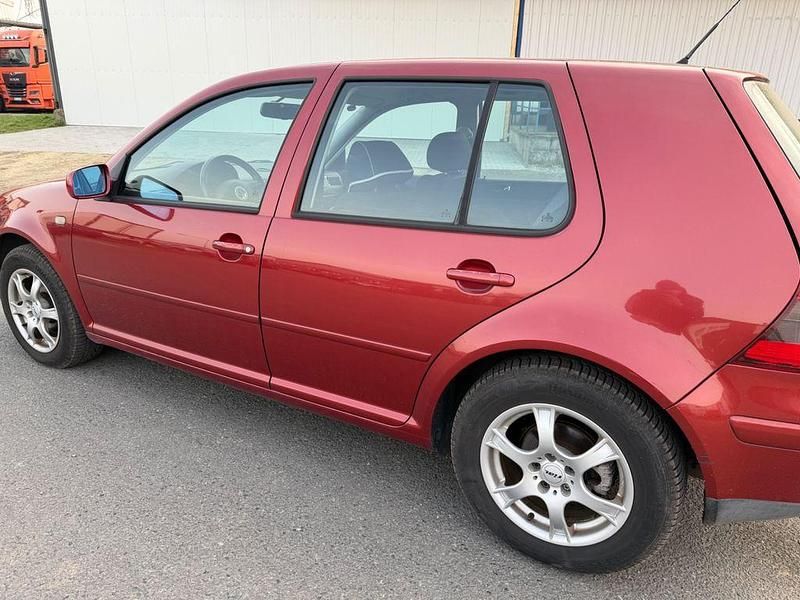 Gebraucht VW Golf III Basis 101 PS (74 kW) 1998 Rot Limousine