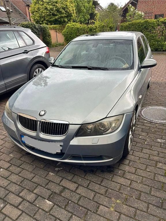 Gebraucht BMW 330 Performance 258 PS (189 kW) 2005 Limousine