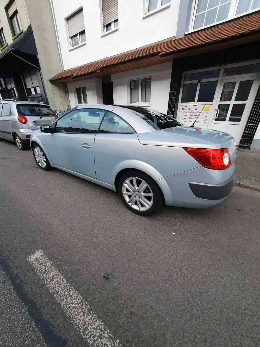 Gebraucht Renault Mégane Cabriolet 135 PS (99 kW) 2004 Grau Cabrio