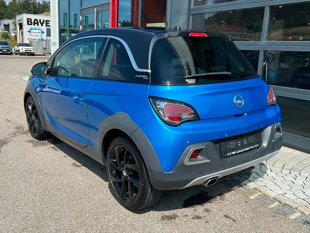 Gebraucht Opel Adam Rocks Rocks 116 PS (85 kW) 2016 Blau Kleinwagen