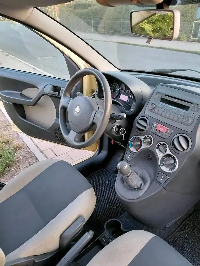 Gebraucht Fiat Panda 60 PS (44 kW) 2009 Gelb Kleinwagen