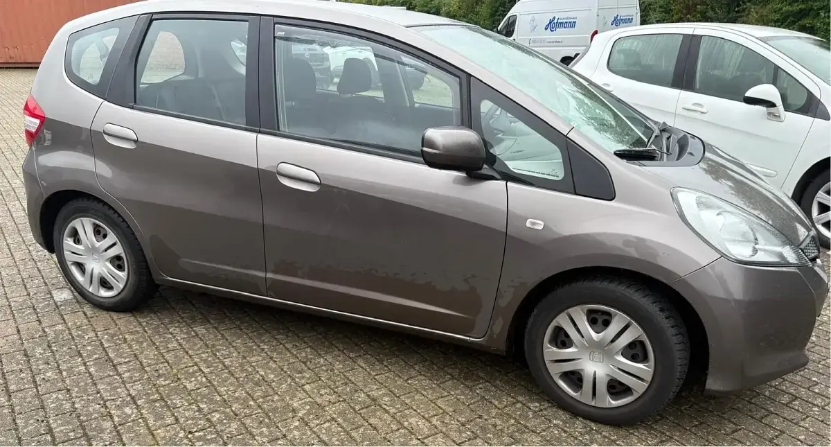 Gebraucht Honda Jazz 90 PS (66 kW) 2013 Grau Kleinwagen