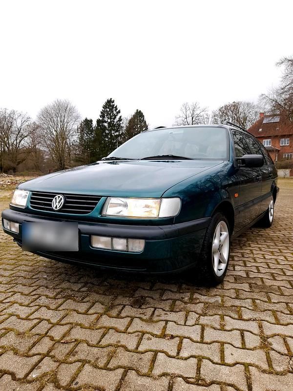 Second-hand VW Passat 75 CP (55 kW) 1996 Verde Break