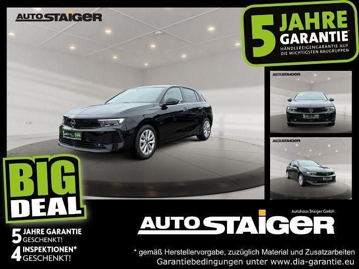 Lackierung schwarz perla nera/ Gebraucht 2024 Opel Astra Business Elegance Limousine | 20.444 € (Superpreis) - Bild 1/4