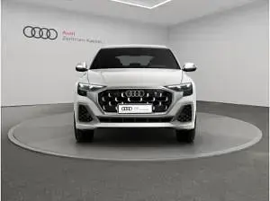 Neu Audi SQ8 Ambiente 507 PS (372 kW) 2025 Weiß (carraraweiß) SUV
