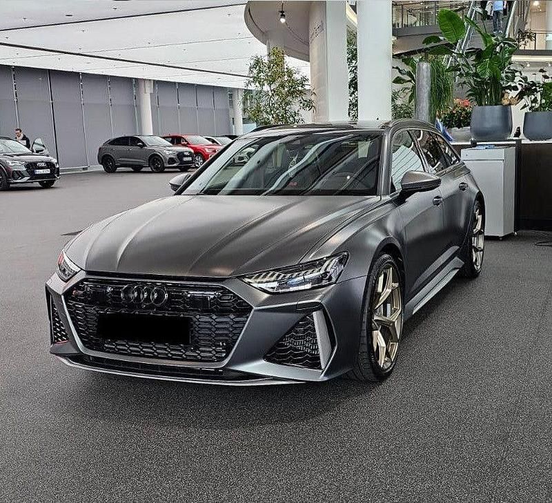 Second-hand Audi RS6 Performance 630 CP (463 kW) 2024 Gri Break