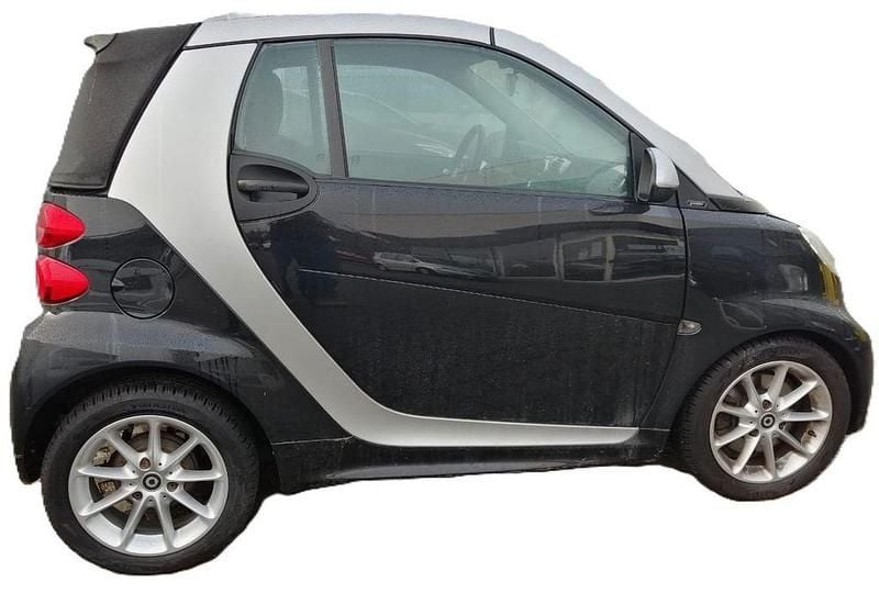 Gebraucht Smart ForTwo Cabrio Passion 71 PS (52 kW) 2012 Schwarz Cabrio