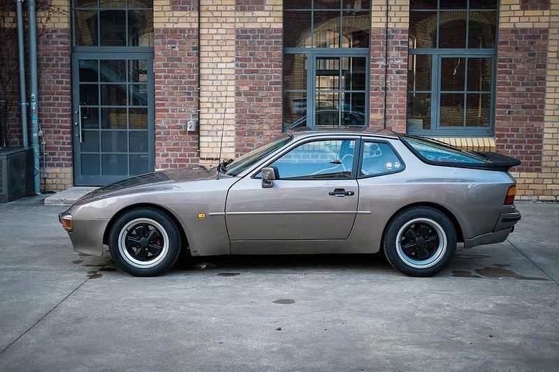 Gebraucht Porsche 944 163 PS (119 kW) 1983 Braun Coupé