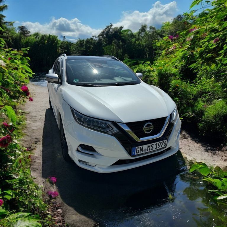 Weiß Gebraucht 2020 Nissan Qashqai Tekna+ SUV | 18.500 € (Guter Preis) - Bild 1/4