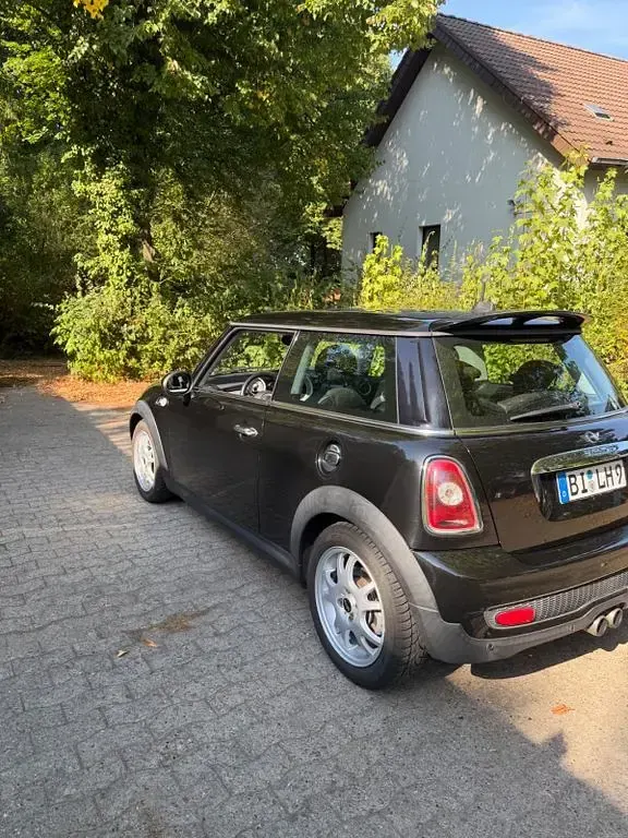 Gebraucht Mini Cooper S 174 PS (127 kW) 2009 Schwarz Kleinwagen