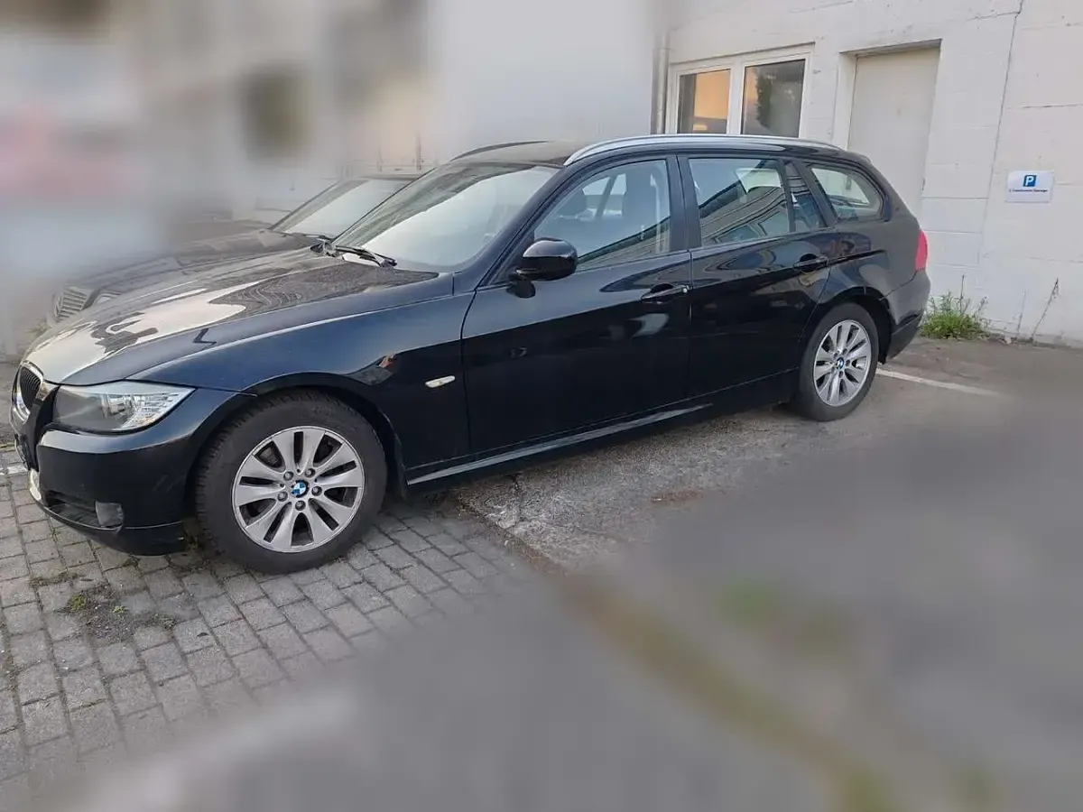 Gebraucht BMW 318 143 PS (105 kW) 2012 Kombi