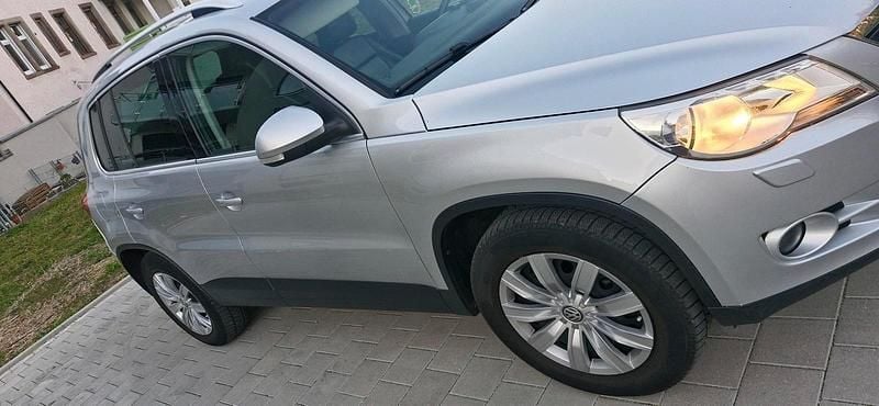 Gebraucht VW Tiguan 146 PS (107 kW) 2013 Silber SUV