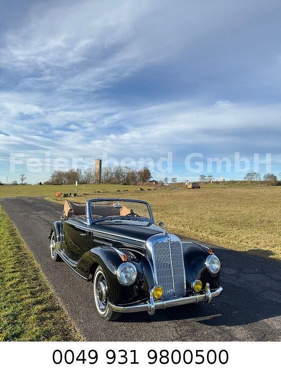 Gebraucht Mercedes A220 80 PS (58 kW) 1952 Schwarz Cabrio