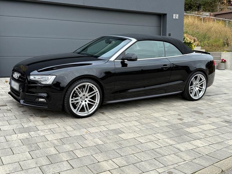 Gebraucht Audi A5 Cabriolet Ambiente 245 PS (180 kW) 2013 Schwarz Cabrio