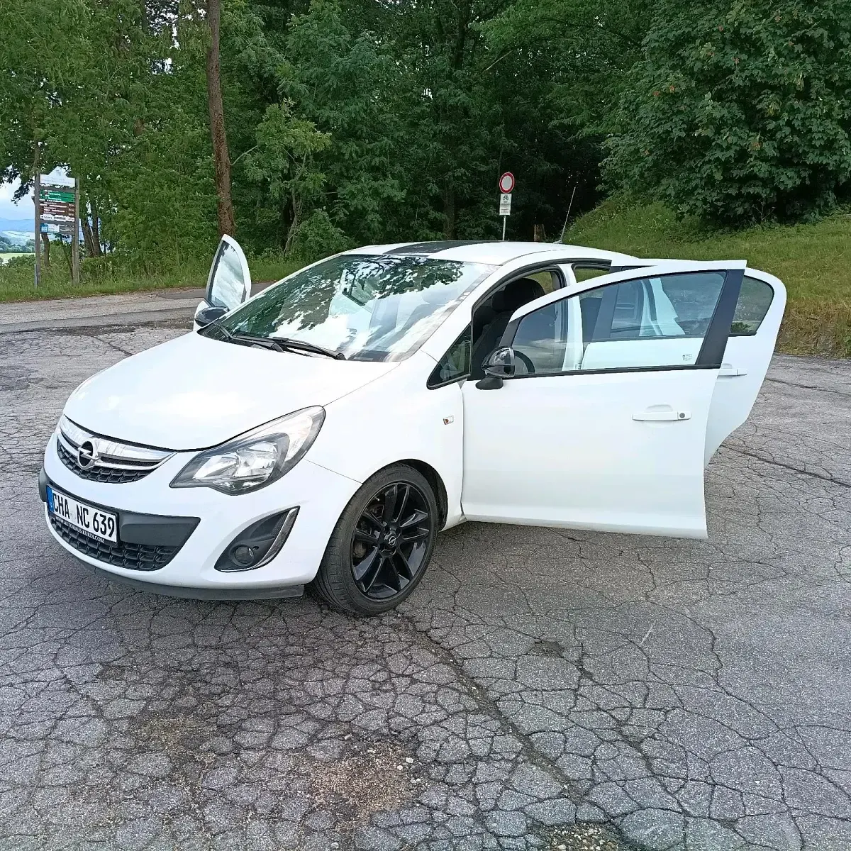 Gebraucht Opel Corsa 101 PS (74 kW) 2013 Kleinwagen