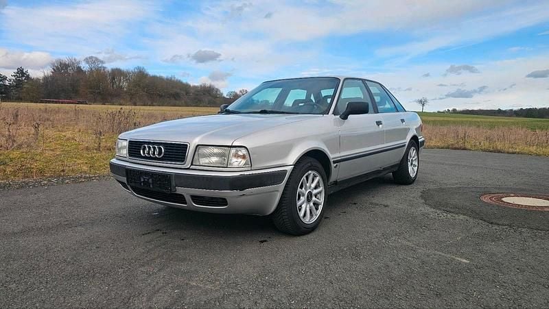 Gebraucht Audi 80 115 PS (84 kW) 1994 Silber Limousine