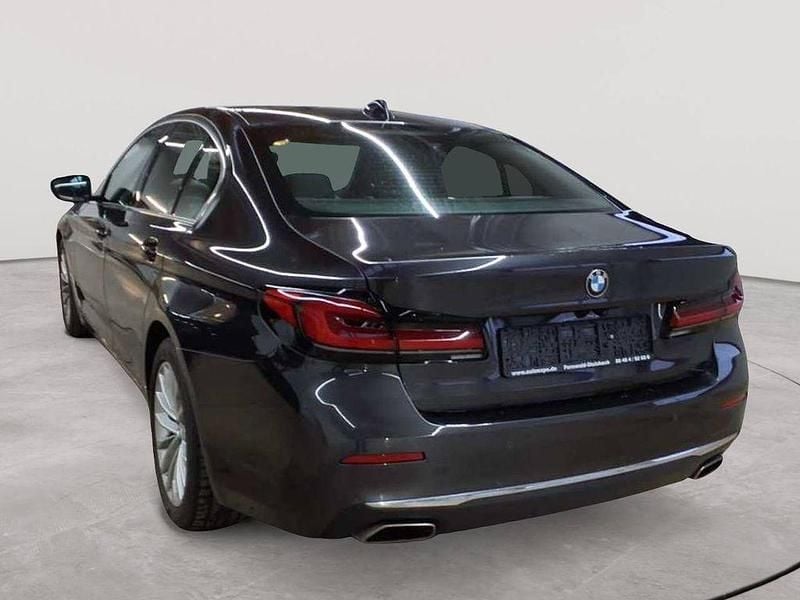 Gebraucht BMW 530 Luxury Line 286 PS (210 kW) 2022 Sophistograu brillanteffekt metallic Limousine