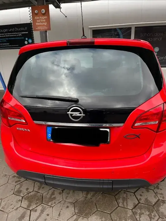 Gebraucht Opel Meriva Innovation 120 PS (88 kW) 2016 Rot Van / Kleinbus