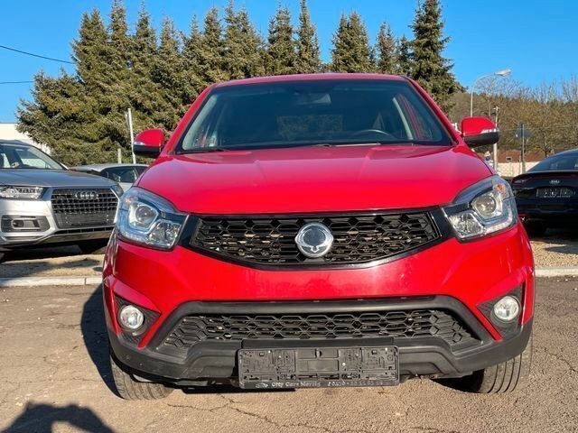 Gebraucht SsangYong Korando 178 PS (130 kW) 2017 Rot SUV