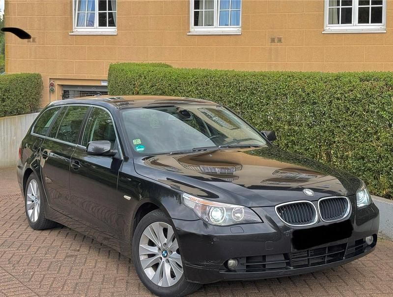 Schwarz Gebraucht 2005 BMW 525 Kombi | 2.490 € (Superpreis) - Bild 1/4