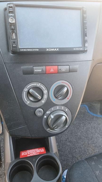 Gebraucht Daihatsu Cuore 69 PS (50 kW) 2008 Grün Kleinwagen