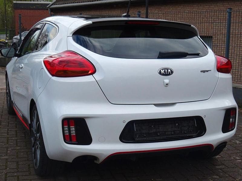 Gebraucht Kia Ceed GT GT 204 PS (150 kW) 2014 Weiß