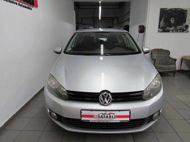 Gebraucht VW Golf VI Trendline 80 PS (58 kW) 2009 Silber Kleinwagen