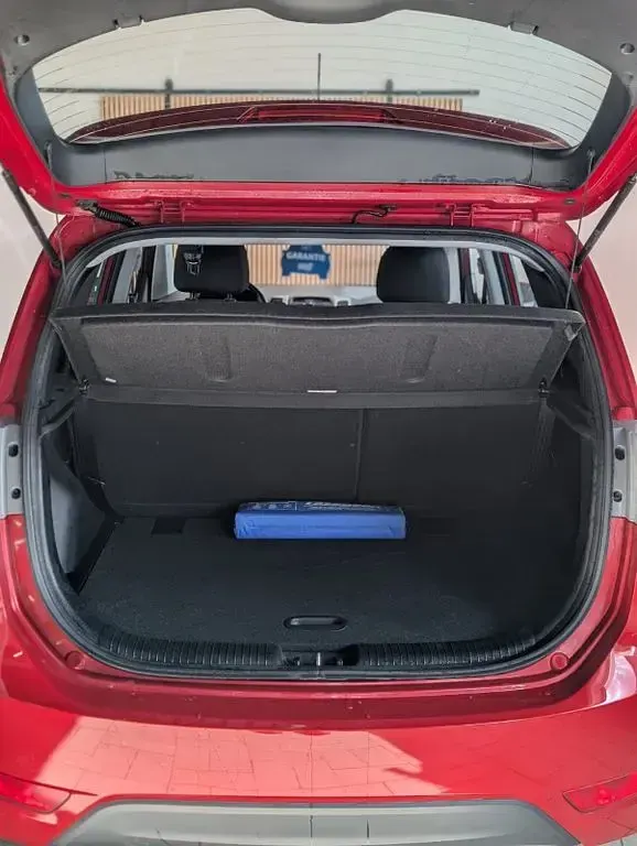 Gebraucht Hyundai ix20 125 PS (91 kW) 2016 Rot Kleinwagen