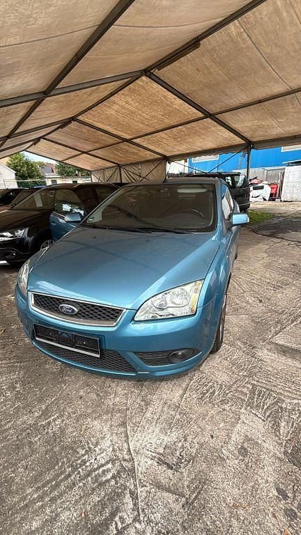 Blau Gebraucht 2007 Ford Focus Cabriolet Trend Cabrio | 2.850 € (Superpreis) - Bild 1/4