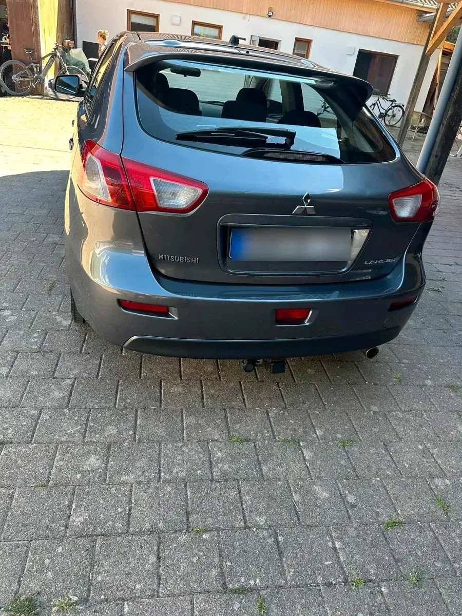 Gebraucht Mitsubishi Lancer 143 PS (105 kW) 2008 Silber Limousine