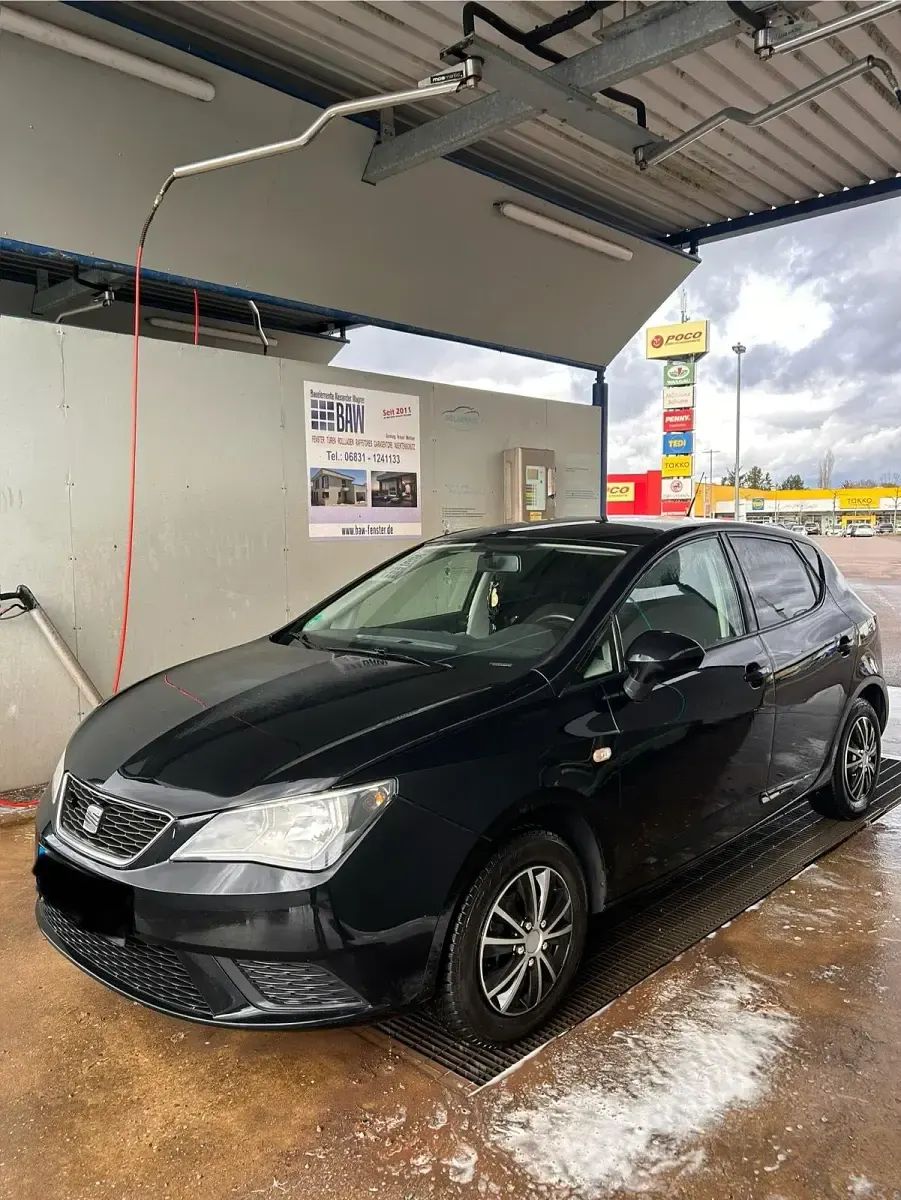 Gebraucht Seat Ibiza 70 PS (51 kW) 2013 Schwarz Kleinwagen