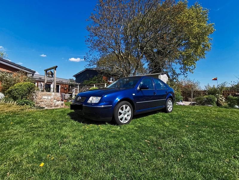 Gebraucht VW Bora Edition 110 PS (80 kW) 2003 Blau Limousine