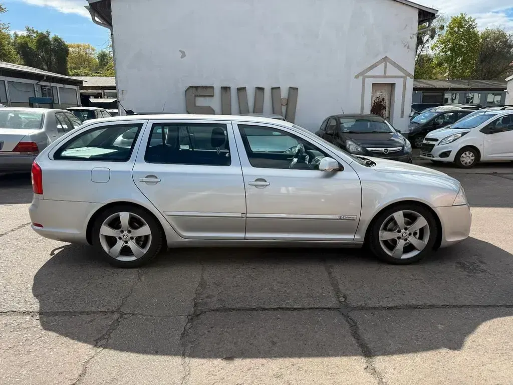Gebraucht Skoda Octavia 140 PS (102 kW) 2006 Silber Limousine