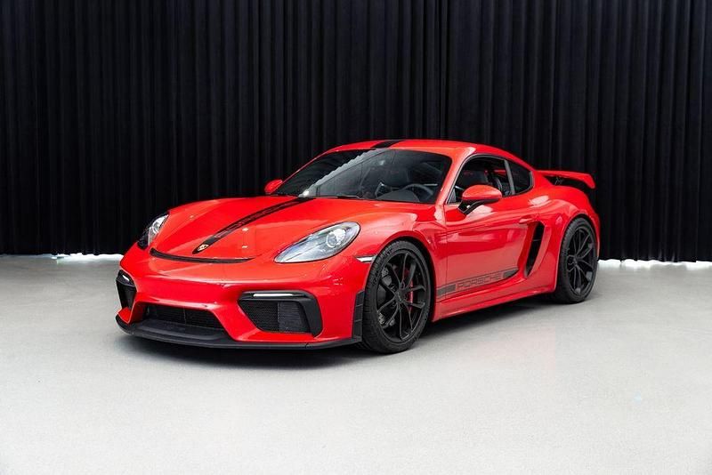 Rot Neu 2025 Porsche 718 Cayman GT4 Coupé | 127.628 € (Fairer Preis) - Bild 1/4