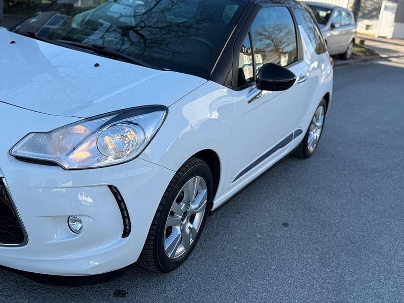 Gebraucht Citroën DS3 110 PS (80 kW) 2016 Weiß Kleinwagen