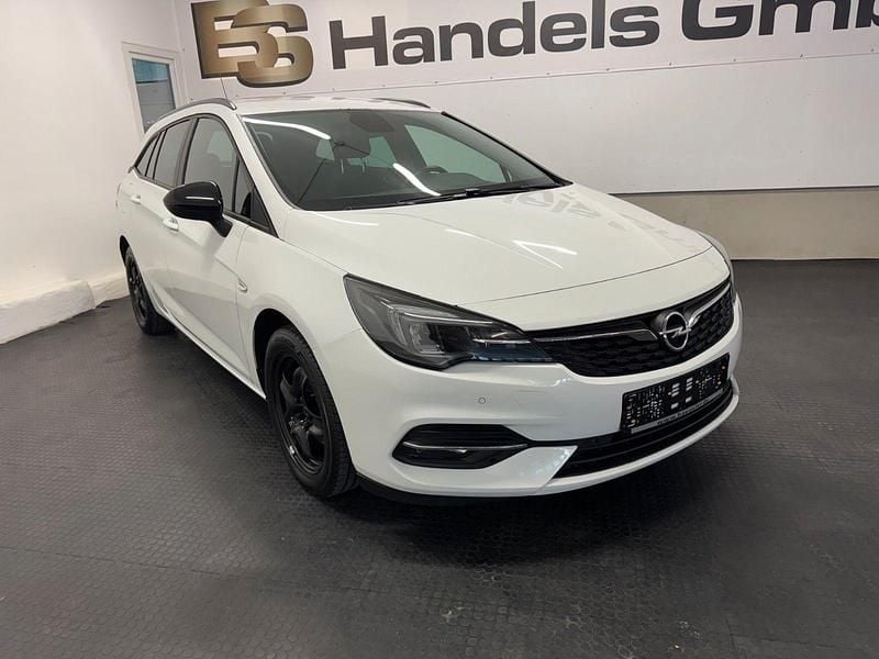 Weiß Gebraucht 2022 Opel Astra Kombi | 8.950 € (Guter Preis) - Bild 1/4
