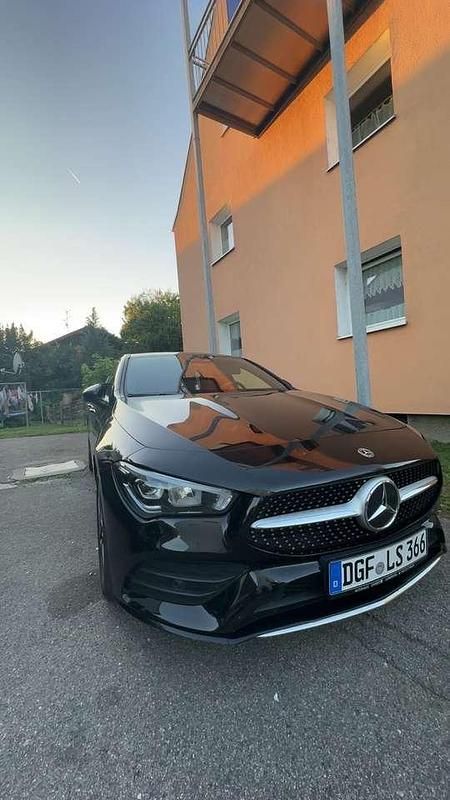 Gebraucht 2021 Mercedes CLA200 AMG line Coupé | 25.000 € (Superpreis) - Bild 1/4