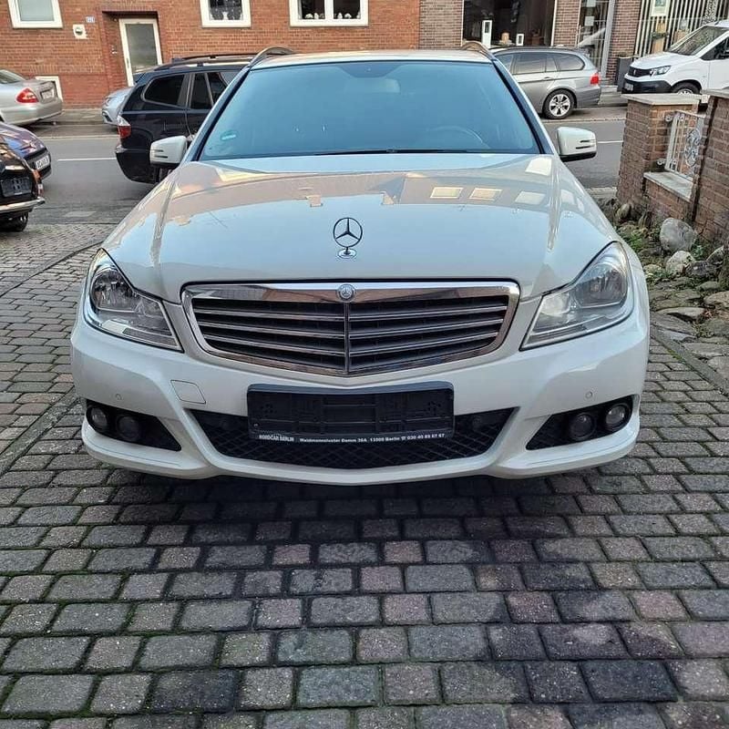 Weiß Gebraucht 2012 Mercedes C220 Elegance Kombi | 2.600 € (Superpreis) - Bild 1/4